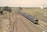 133295: Somerton Road Bridge Suburban to Craigieburn 6-car Connex (ex MTrain), Comeng 472 M leading