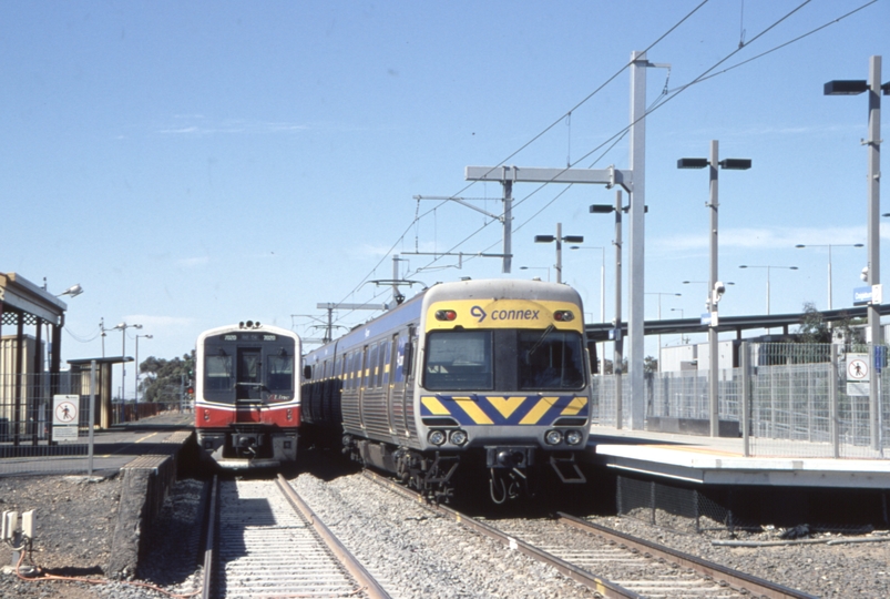 133308: Craigieburn Passenger from Seymour 7020 and terminatng Suburban 6-car Connex Comeng