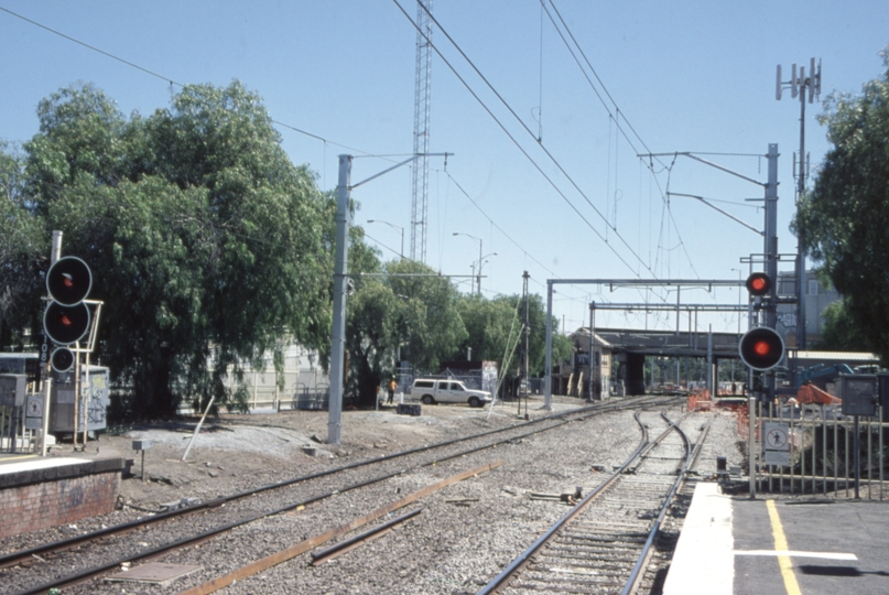 133311: Clifton Hill looking North Duplication to Westgarth in progress