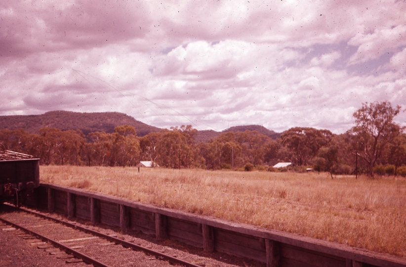 133352: Yearinan looking South West from Station