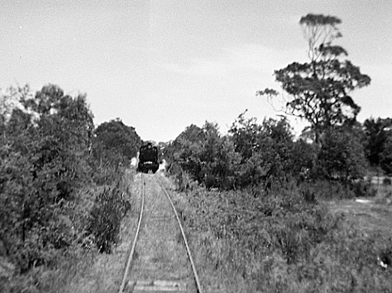 133428: Bayles looking towards Koo Wee Rup from end of track