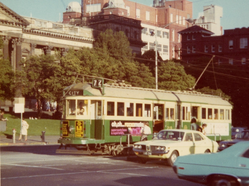 133790: Swanston Street at Latrobe Street Up W2 219 -1