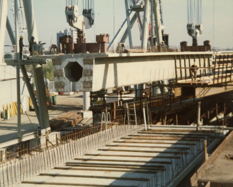 133832: Melbourne Underground Rail Loop Contract 703 Lifting beam and gantries -001