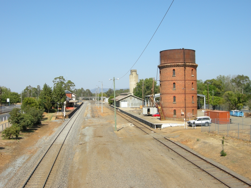 135012: Wangaratta looking South from North end footbridge