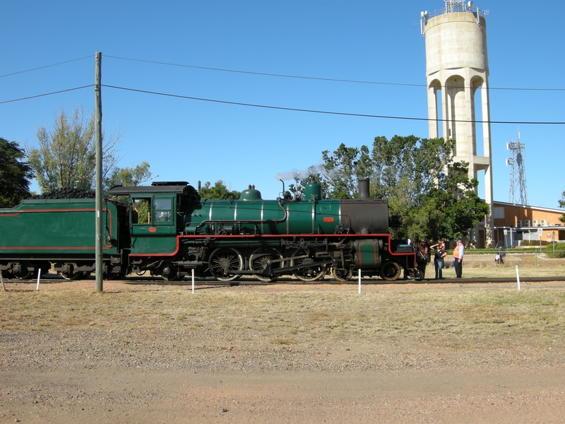 135199: Longreach Up Queensland 150th Anniversary Special BB18 1079