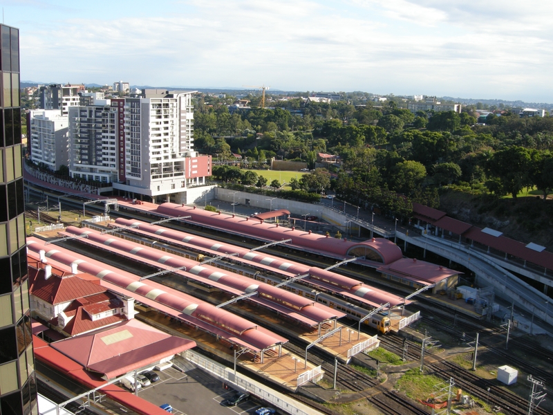 135241: Roma Street viewed from Holiday Inn