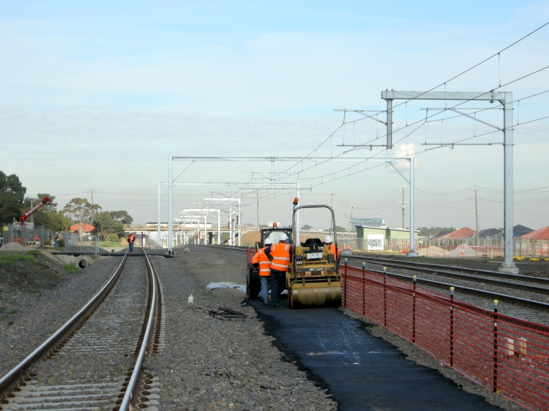 135361: Coolaroo View looking South towards Barry Road along Standard Gauge