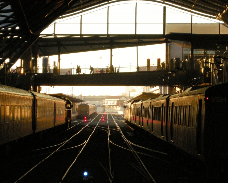 135382: Southern Cross tracks between No 2 and No 3 Platforms