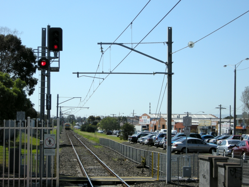135583: Thomastown looking North from North end of paltform