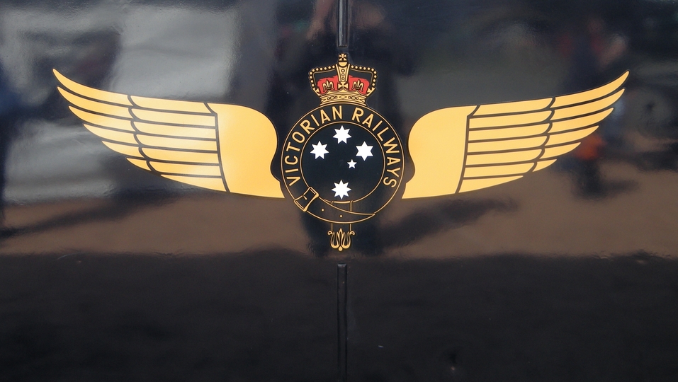 135594: Healesville Victorian Railways Crest on side of 22 RM