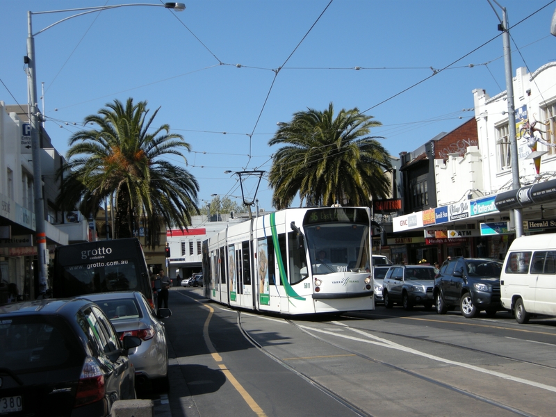 135618: St Kilda Beach Terminus Up D2 5011