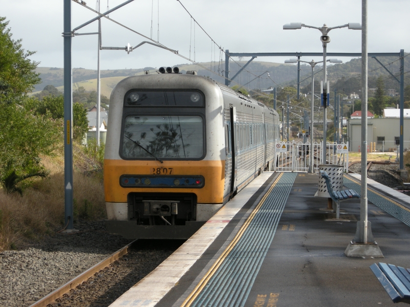 135635: Kiama Down Passenger 2857 2807