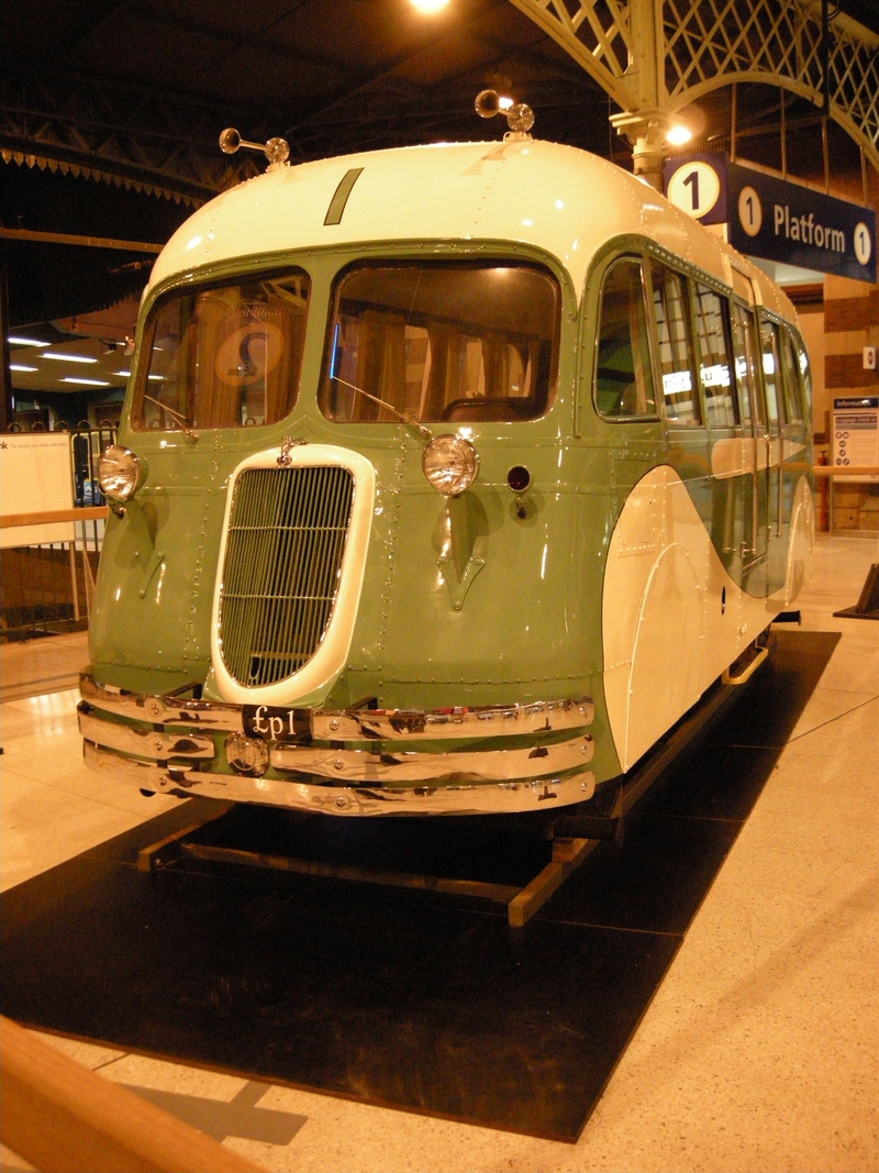 135644: Sydney Central Preserved Pay Bus