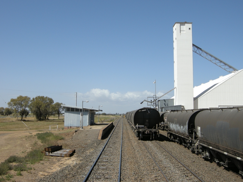 135664: Edgeroi looking towards Sydney