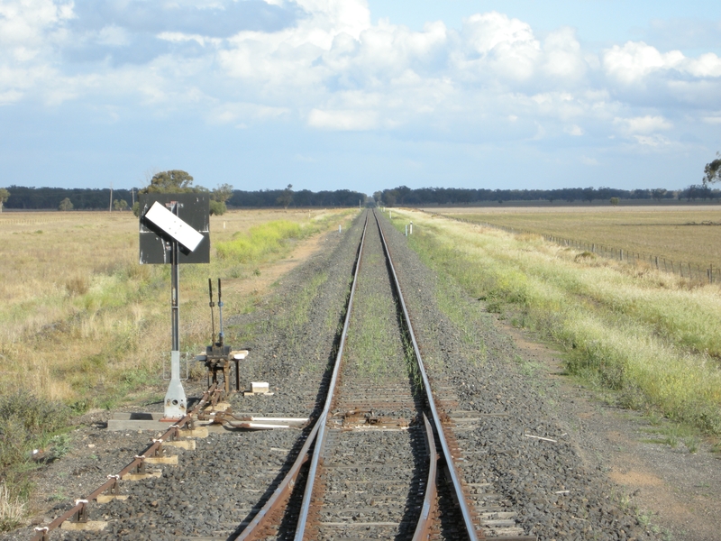 135718: Curban South end points looking towards Sydney