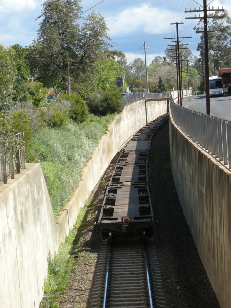 135796: Wangaratta Up Freight (NR 42 NR xx),