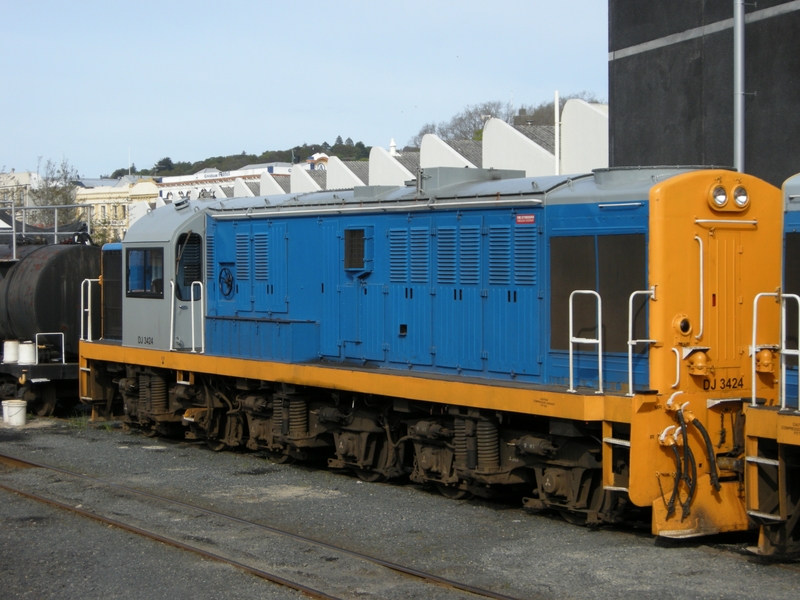 135879: Dunedin Dj 3424