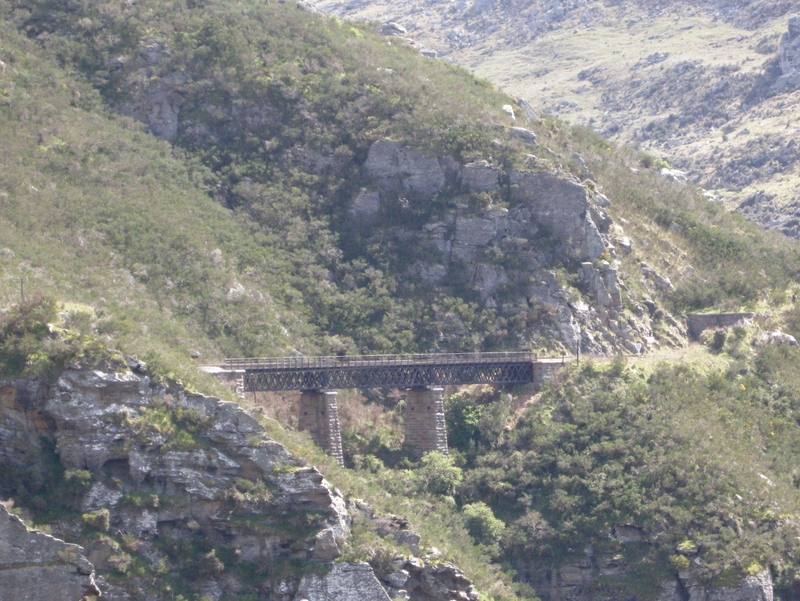 135956: Notch 4 Bridge viewed ahead from down train