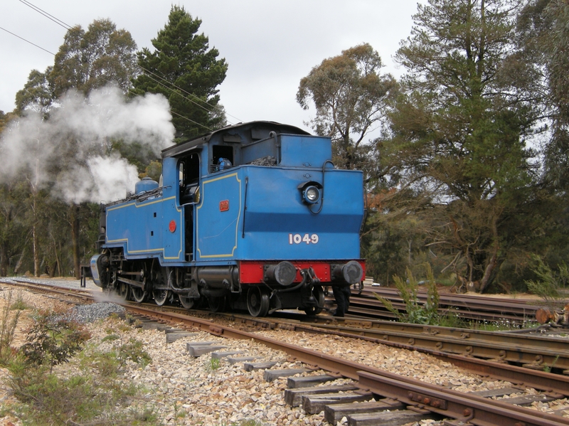 136156: Clarence DD17 1049 running round RTM Special