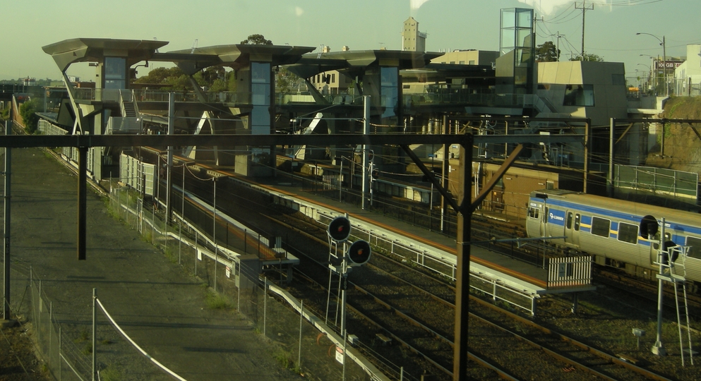 136219: North Melbourne New Station concourse at Melbourne end