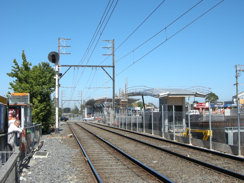 136291: Nunawading looking towards Melbourne along old tracks