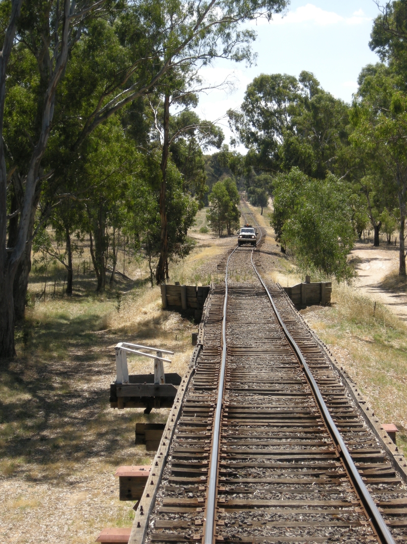 136342: Muckleford Creek Bridge looking towards Maldon