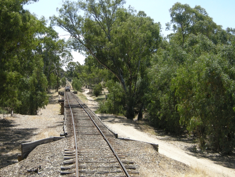 136344: Muckleford Creek Bridge looking towards Maldon