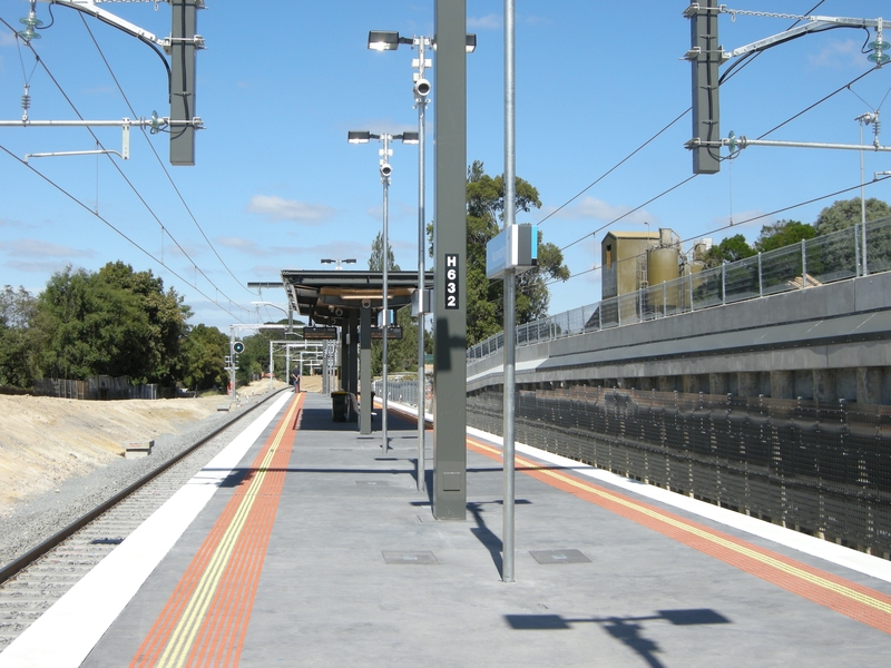 136401: Nunawading looking towards Melbourne