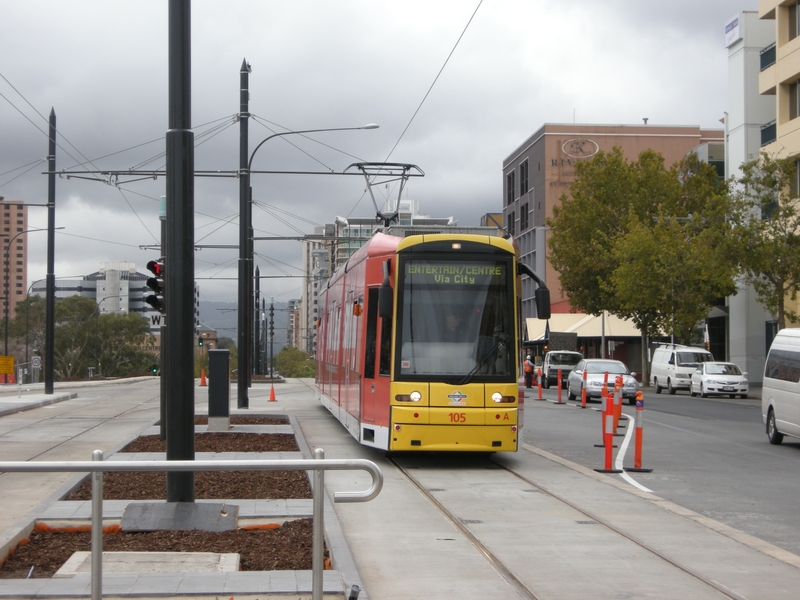 136582: West Terrace to Hindmarsh Flexity 105