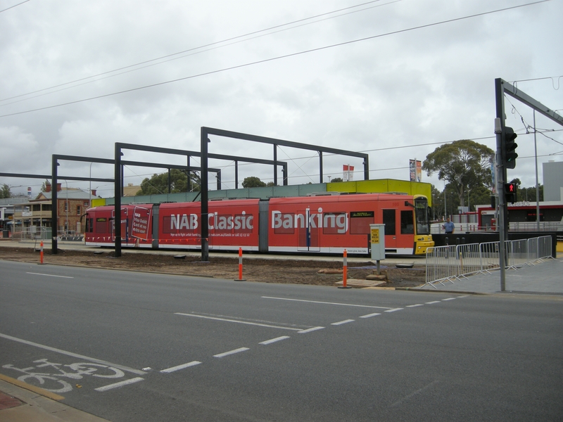 136587: Hindmarsh to Glenelg Flexity 105