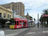 136663: Glenelg Moseley Square Arriving Flexity 102