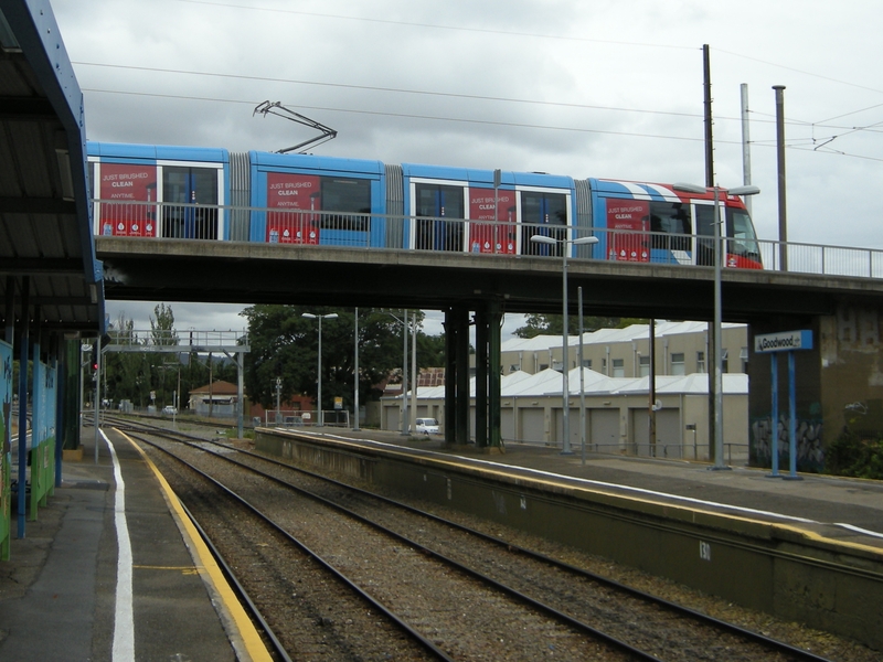 136682: Goodwood  Overpass to Glenelg Citadis 201