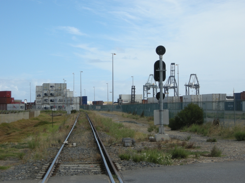 136727: Pelican Point Lead to MacKenzie Intermodal