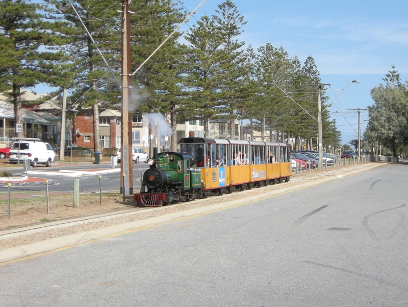 136753: Semaphore near South Terrace Northbound Passenger No 6 Bill