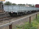 136957: Queenscliff Wagons VJS 22744 and VJS 233048