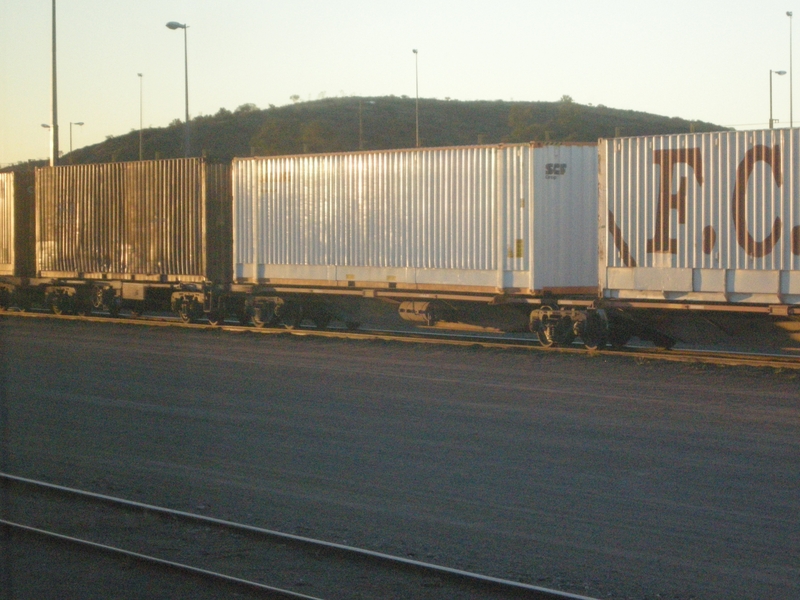 137032: Alice Springs Container Flats