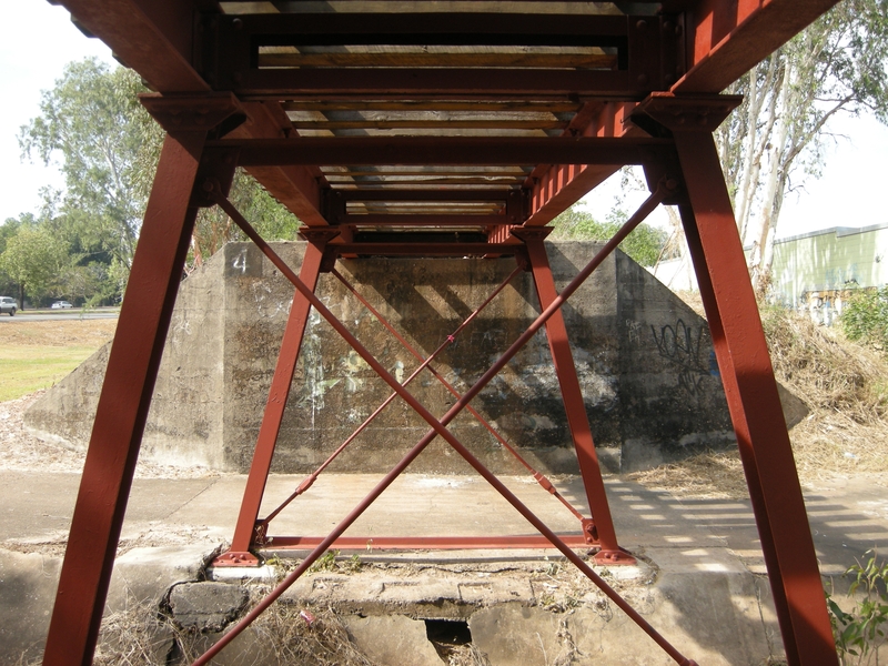 137077: The Narrows Bridge at Shiers Street Looking South