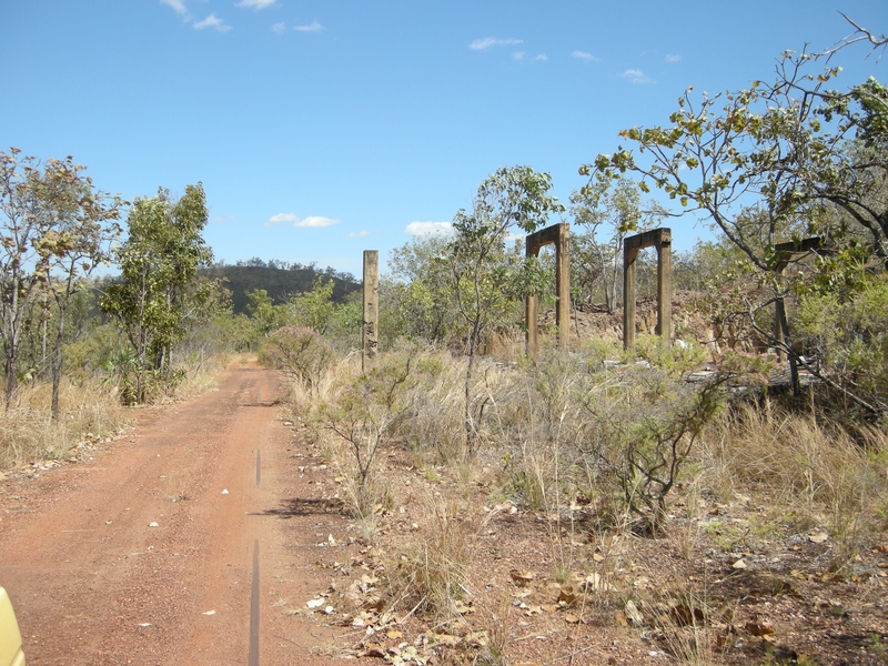 137114: Snake Creek 0 2 km from Bridge looking West