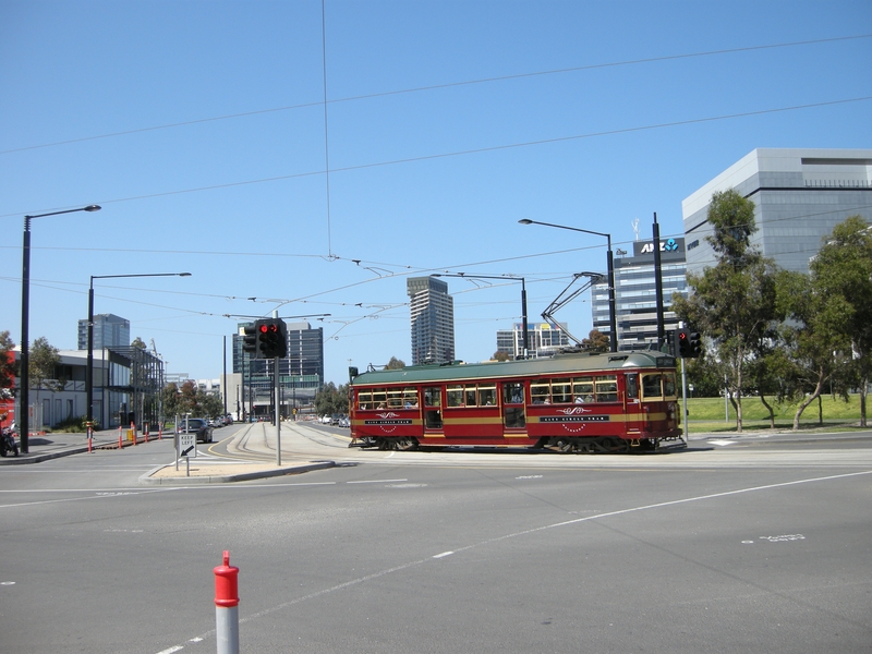 137247: Harbour Esplanade at Bourke Street Northbound City Circle W6 981