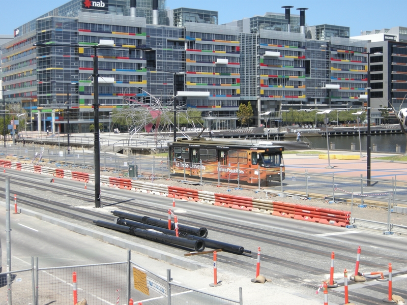 137265: Harbour Esplanade at Etihad Stadium Southbound Route 70 A2 290