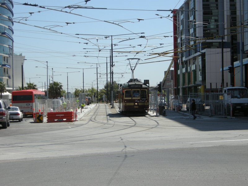 137267: Harbour Esplanade at Latrobe Street City Circle from Waterfront City W6 1000