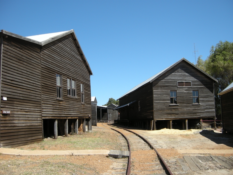 137400: Yarloop Looking South through Museum Complex