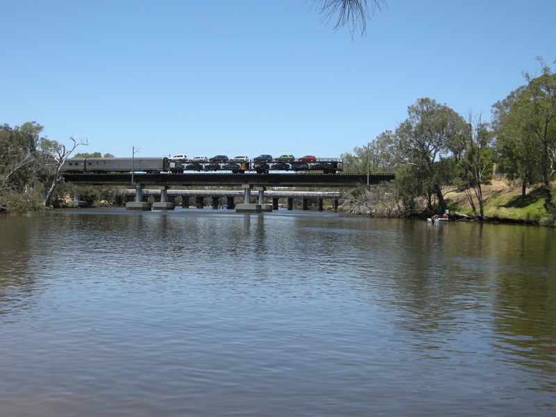 137430: Swan River Bridge Guildford Eastbound Indian Pacific NR 54