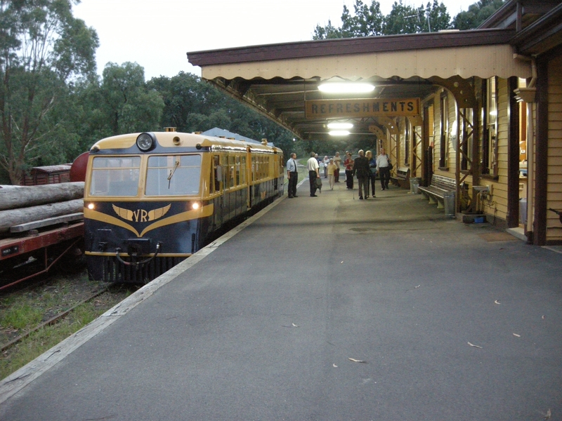 137525: Healesville Charter 22 RM