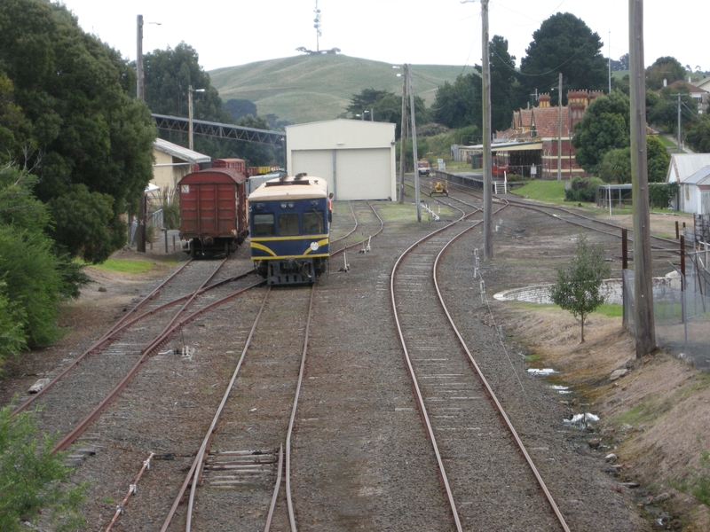 137527: Korumburra Shunter 61 RM