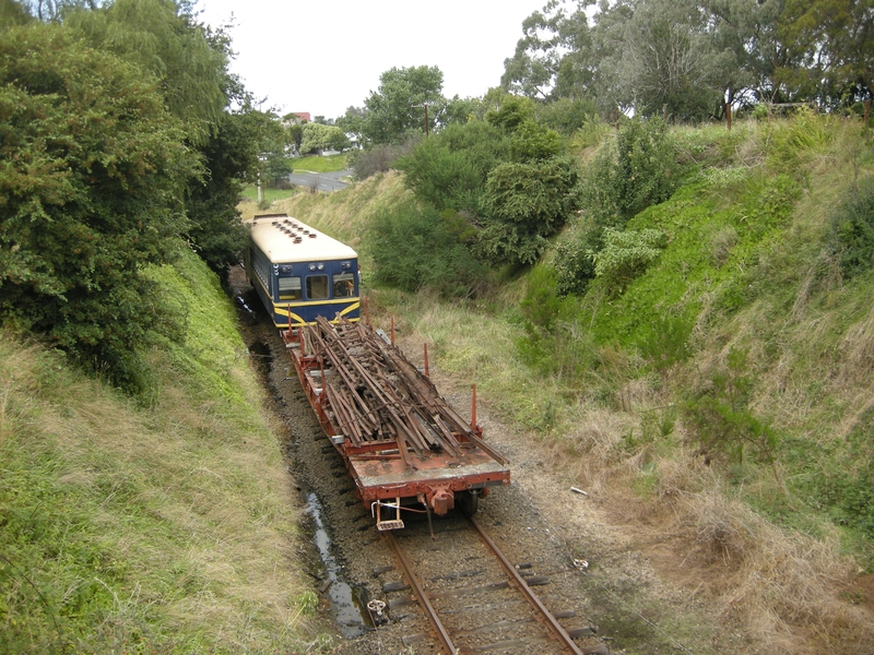 137530: Korumburra Shunter 61 RM