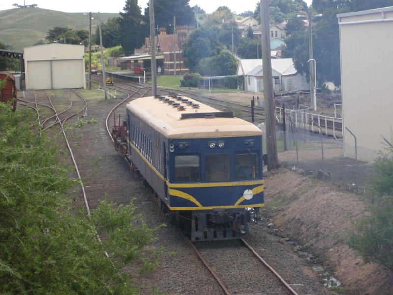 137533: Korumburra Shunter 61 RM