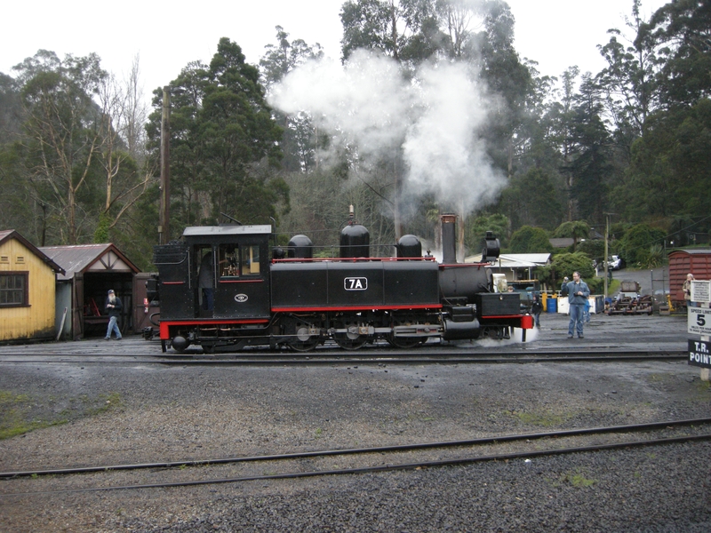 137595: Belgrave 14A (with 7A's plates), 50th Anniversary