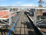 137678: Sunbury Suburban train to Melbourne 6-car Comeng Looking towards Melbourne