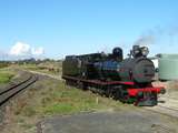 137696: Lakers Siding T 251 running round to form 1 40 pm Passenger to Queenscliff